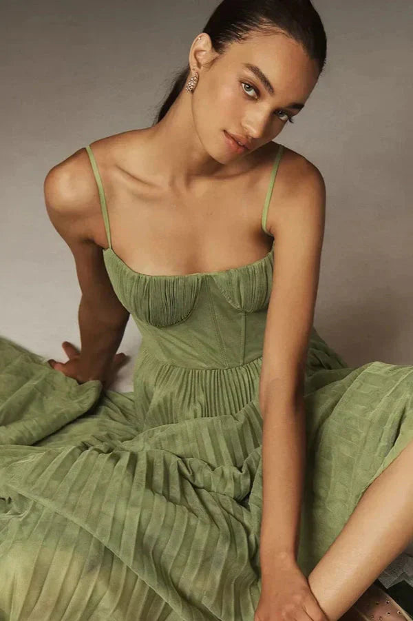 Party Pleated Fit Dress | Midi