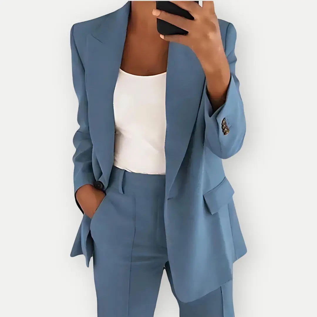 Women’s Twin Suit | Modern