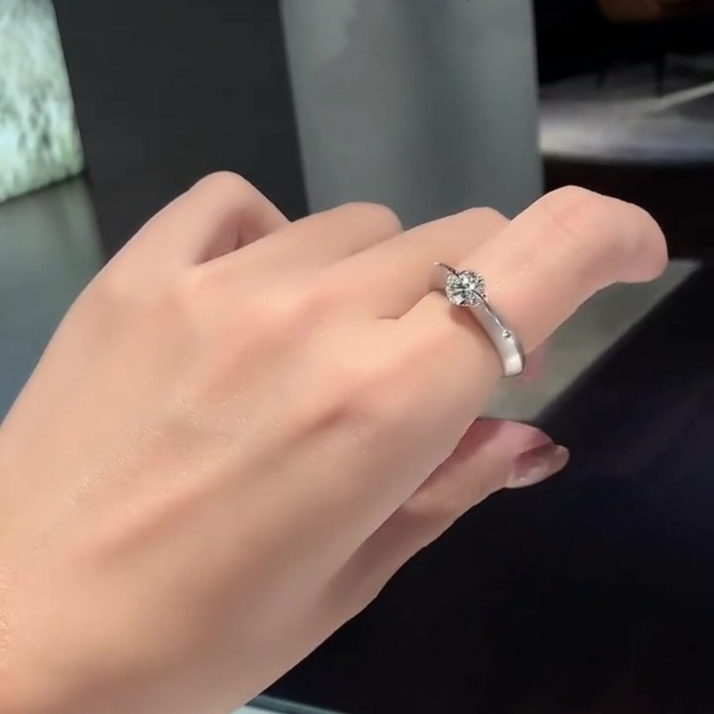 Sterling Silver Round Cut Zircon Stone Ring for Women - Fiammetta