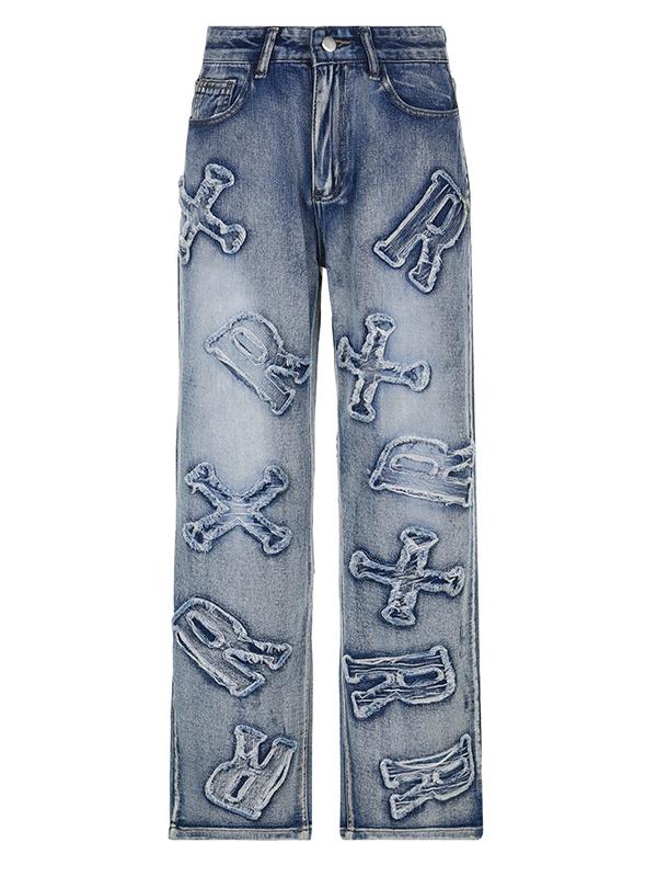 Faded boyfriend jeans with letter patch