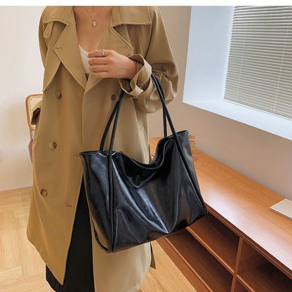 Large Faux Leather Shoulder Bag for Women - Raffaella