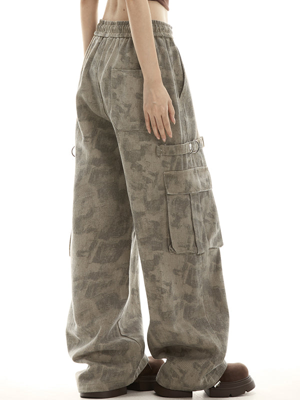 Pantalones cargo con estampado de camuflaje vintage de Coffee Wasteland