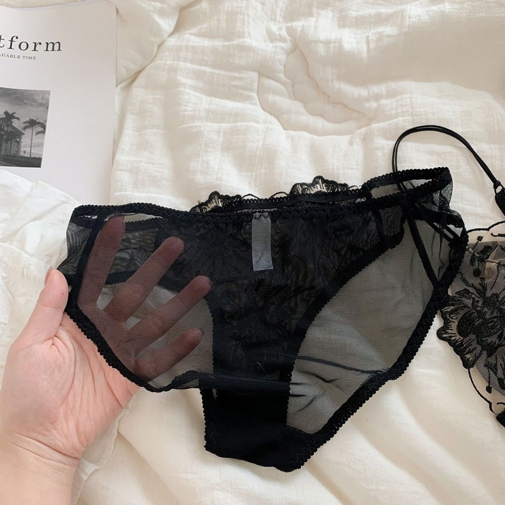 Floral Lace Bra and Panty Set for Women - Clelia