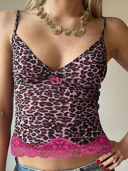 Camisola con costuras de encaje y estampado de leopardo vintage en color rosa