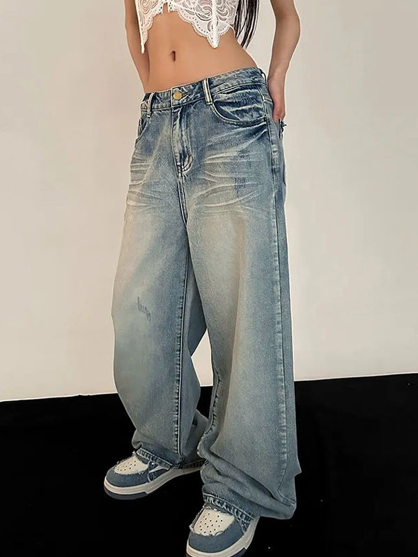 Vintage Washed Loose Boyfriend Jeans with Mopping Detail