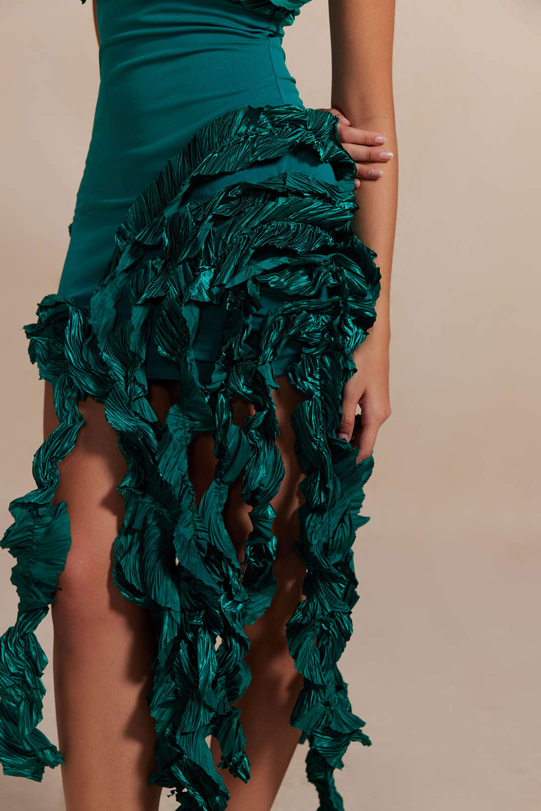 Solid Color Ruffled Fringe Strapless Midi Dress