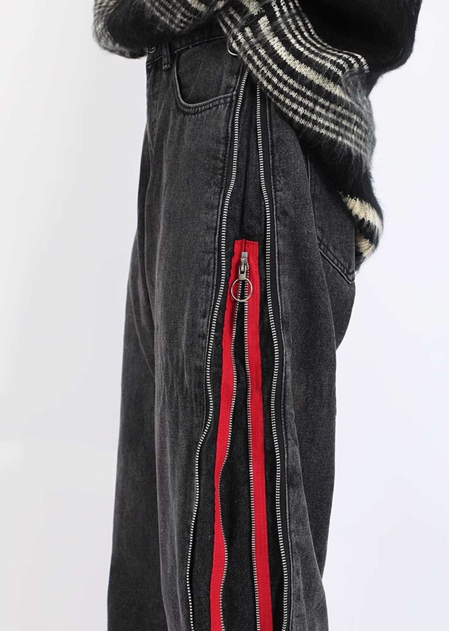 Red Vintage Multiple Side Line Design Zipper Denim Jeans