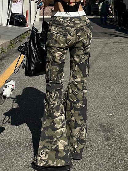 Vintage Camo Rose Print Slim Flare Leg Pants