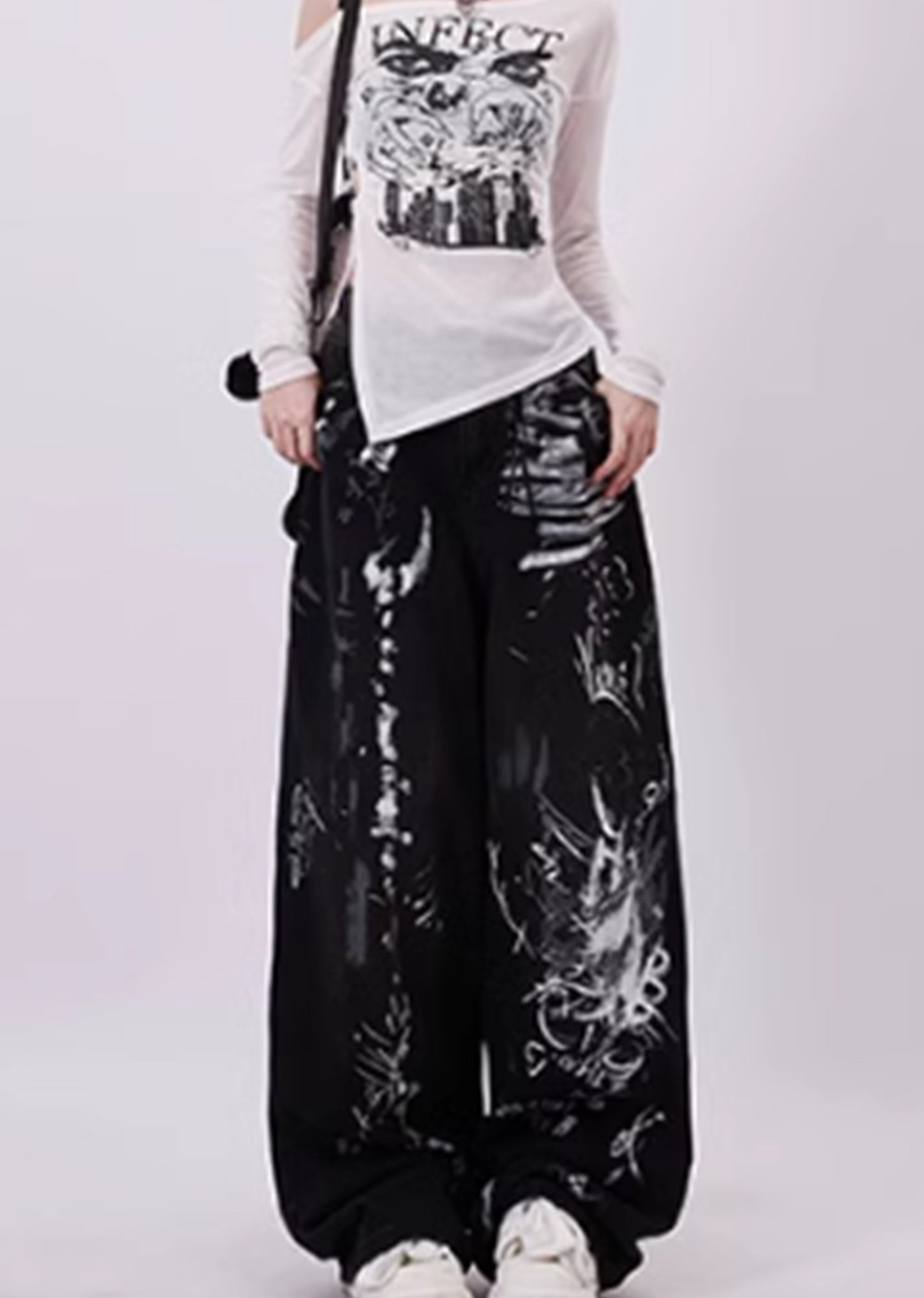 Black Grunge Graffiti Print Baggy Jeans