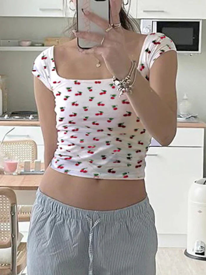 White Sweet Pattern Print Slim Fit Crop Top