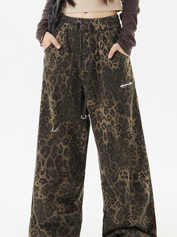 Pantalones de carga de leopardo punk con cordero