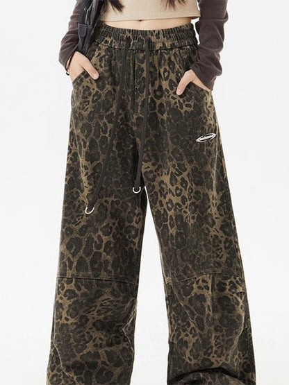 Pantalones de carga de leopardo punk con cordero