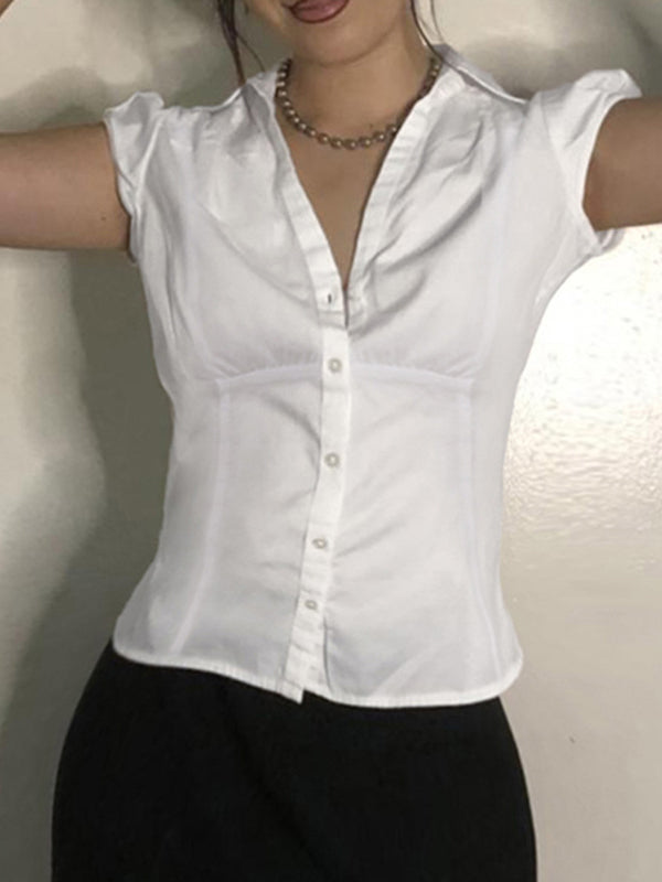 Camisa blanca vintage de manga corta con escote en V y cintura ajustada