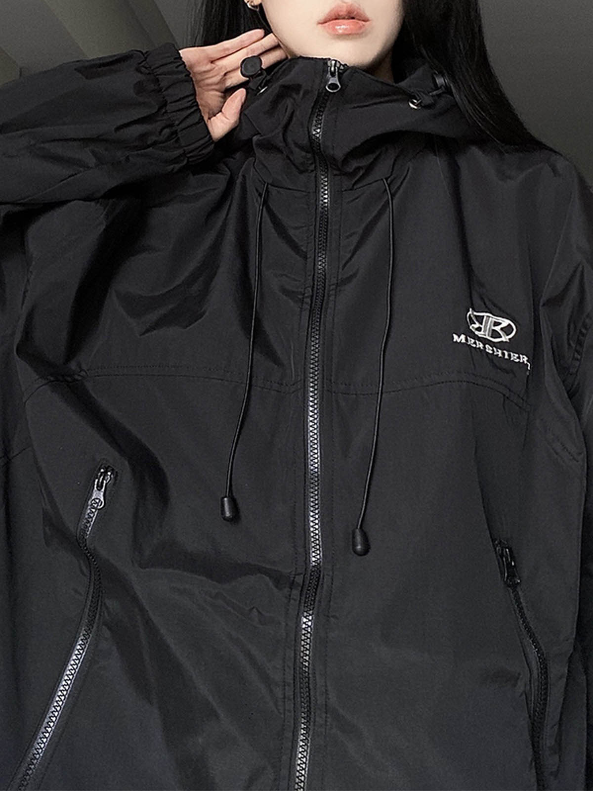 Retro Schwarze Wasserfeste Oversize Outdoor Jacke mit Kapuze