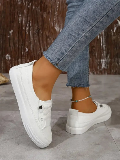 Women's Flat Lace-Up Shoes | White