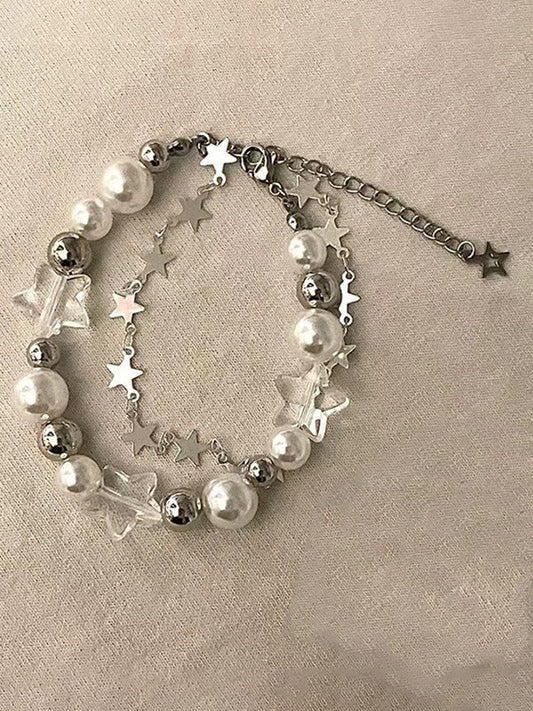 Pulsera vintage de doble capa con dije de estrella y perlas de imitación