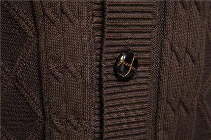 Men's V-Neck Cardigan | Knitting