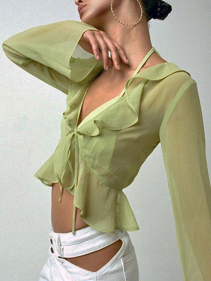 Blusa corta de manga larga con volante y malla transparente verde