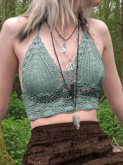 Top corto de punto de crochet con cuello halter