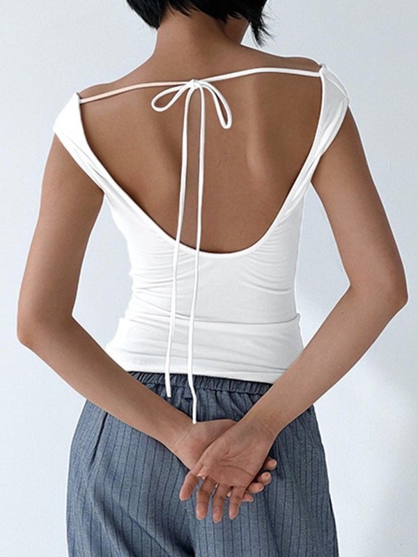 Camiseta sin mangas con cuello vuelto, espalda descubierta y estilo vintage en color blanco