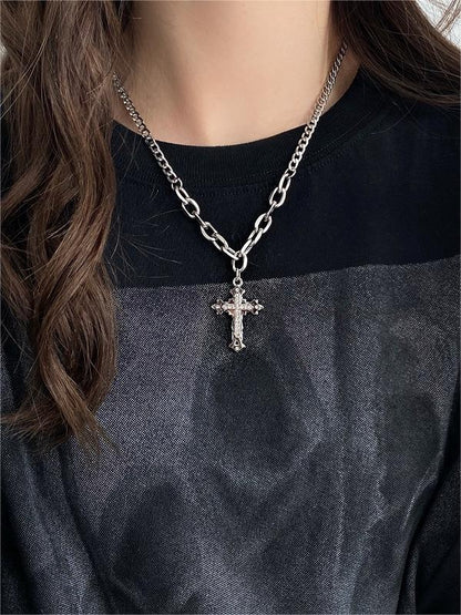 Vintage Cross Rhinestone Pendant