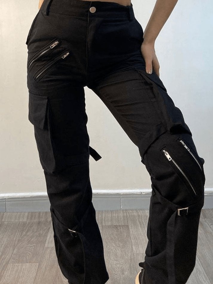 Pantalones cargo negros con detalle de tiras y cremallera estilo hip hop