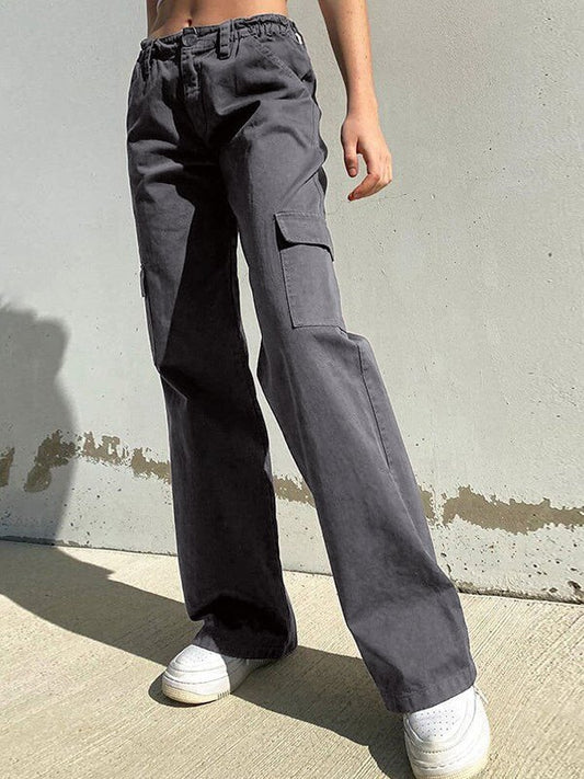 Low waist straight leg cargo pants